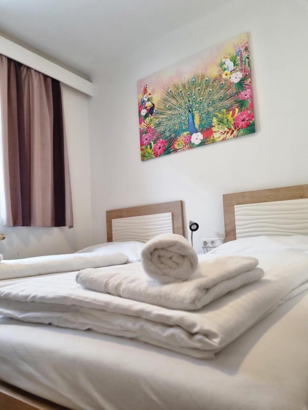 Josef Wolfik Strasse 10 Apartment 施托克劳 客房 照片